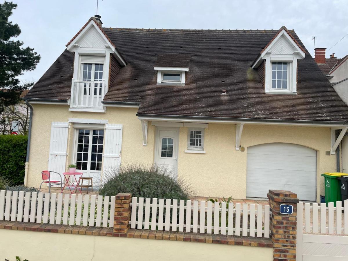 Maison 10/12 Pers Tres Proche Circuit Le Mans Exteriör bild